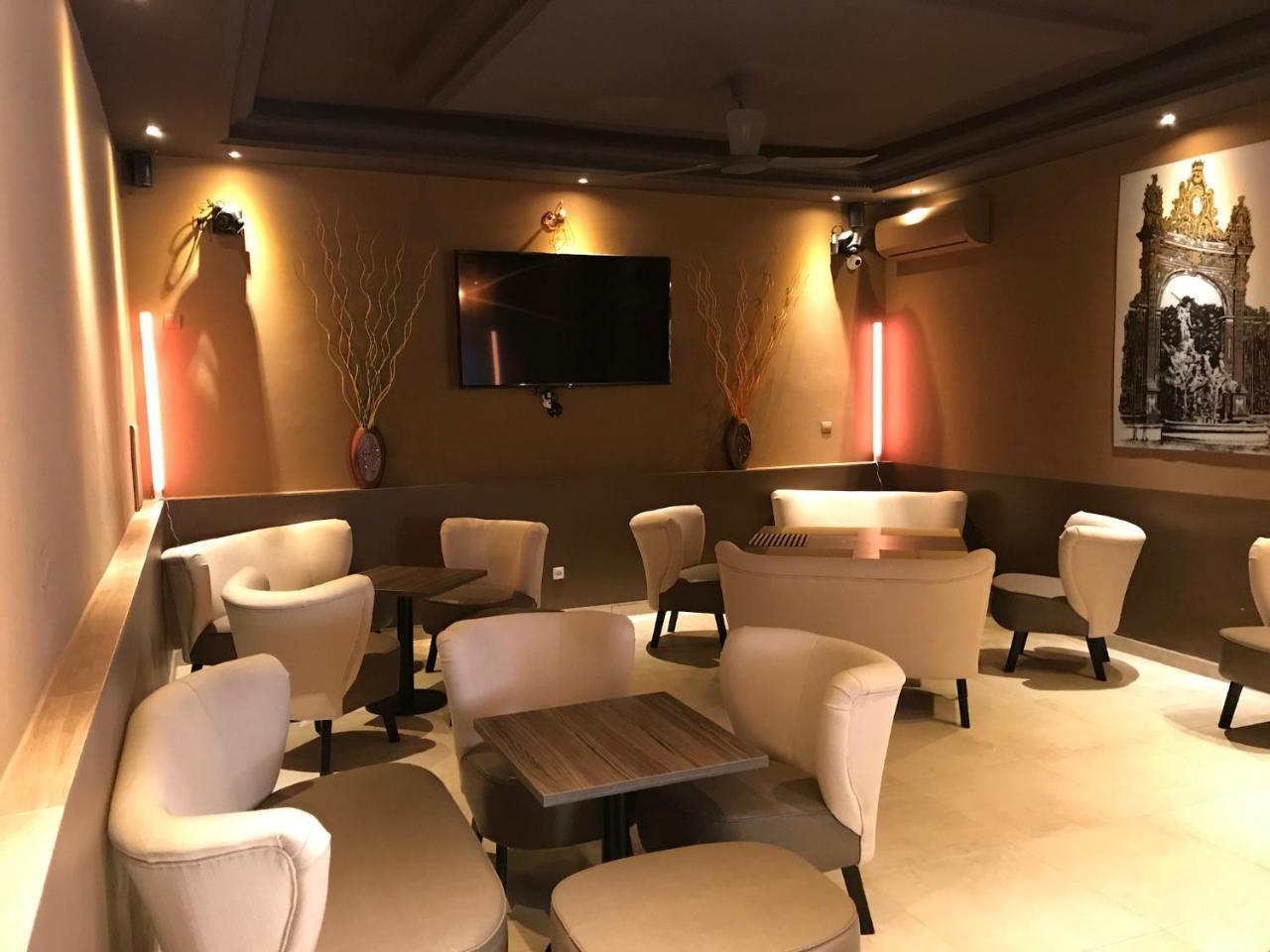 J Pad Hotel Dakar